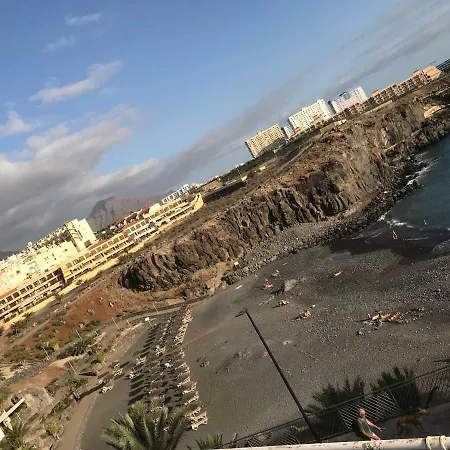 Oceano Azul Beach דירה